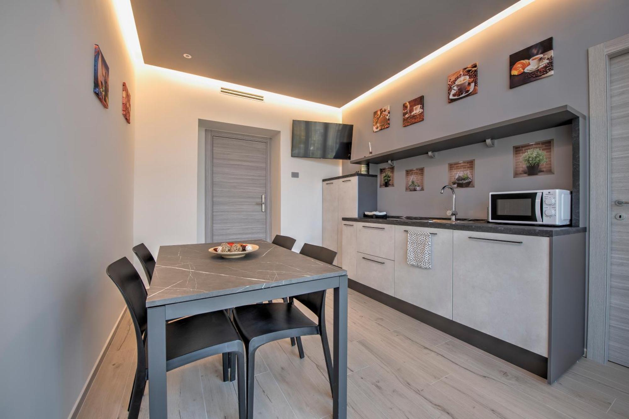 243B - Appartamento Mignon - Sara Home Chiavari, 200Metri Dal Mare Exterior foto